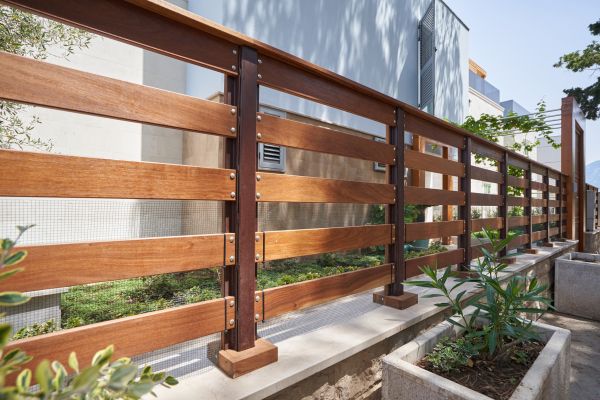 Horizontal Fence Installation Service